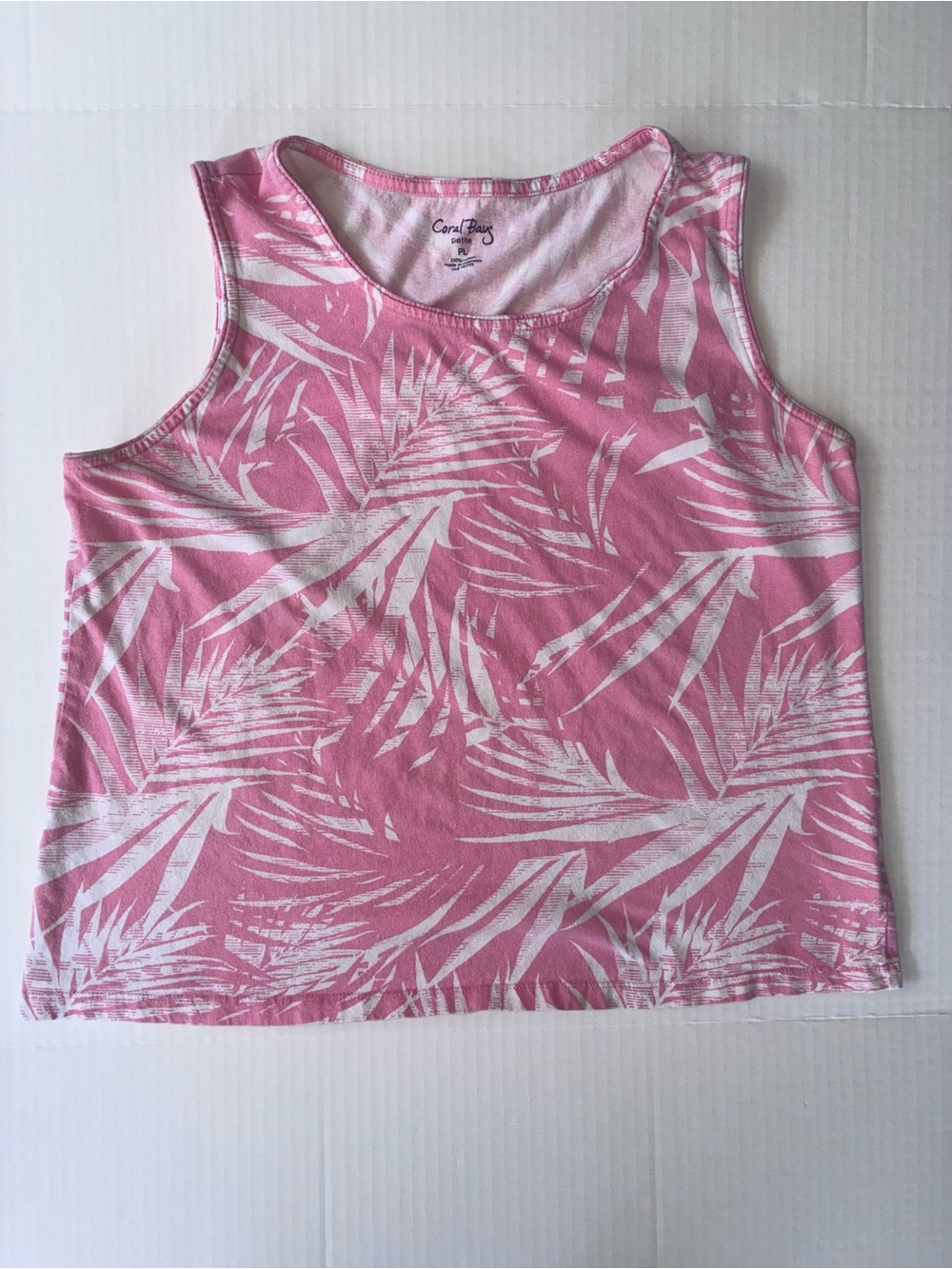 Coral Bay Women’s Sleeveless Blouse Size Petite Large Pink White Botanical Print